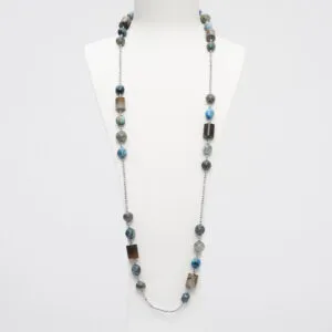 Collana lunga in Agata Salvia, Diaspro Madagascar ed Apatite, con Ematite