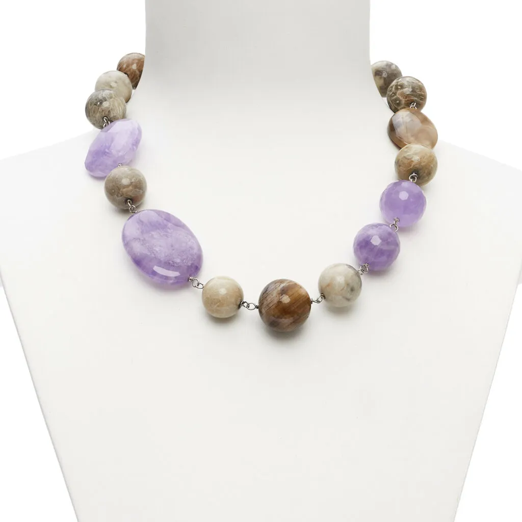 Collana rilegata in Ametista, Corallo Fossile e Legno Fossile