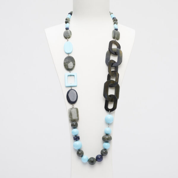 Collana rilegata in Agata Salvia, Dumortierite e Pasta di Turchese con Corno