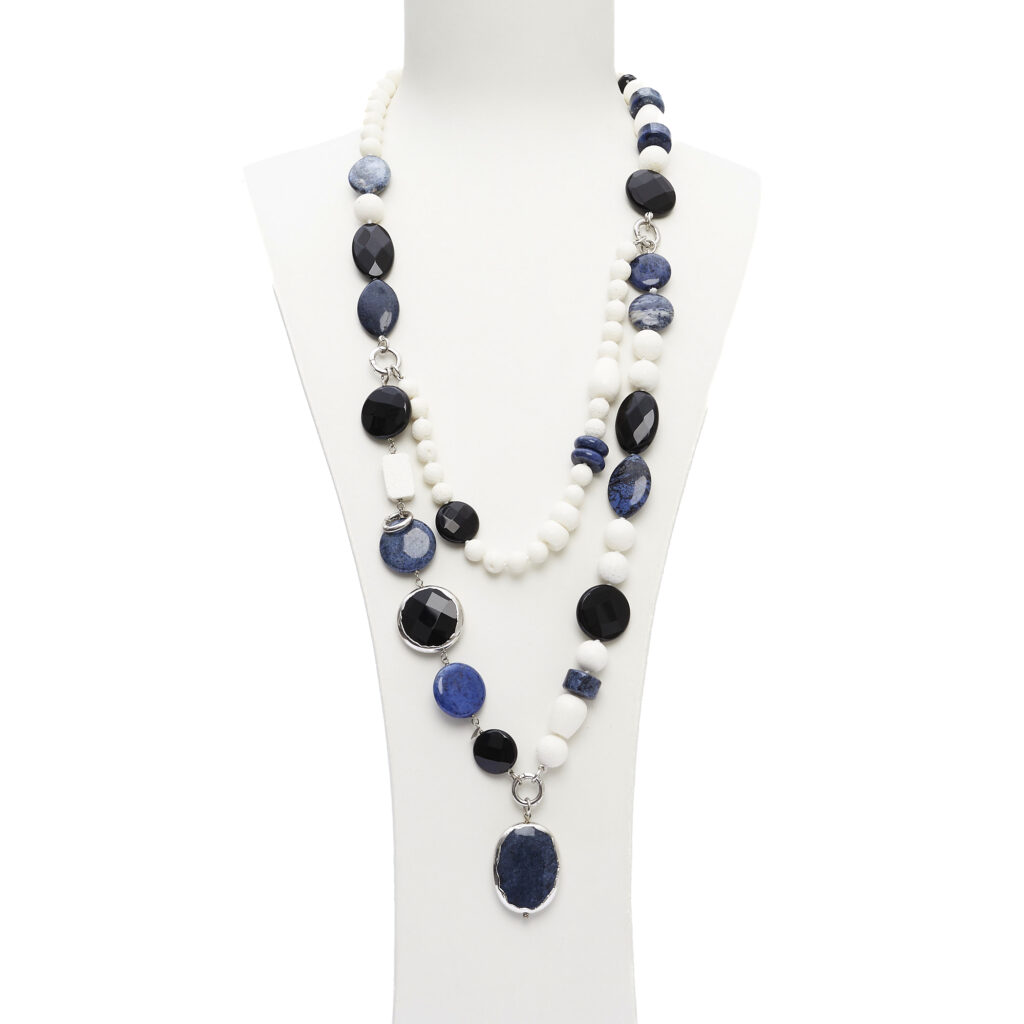 Collier en Agate noire, Dumortierite et Corail blanc