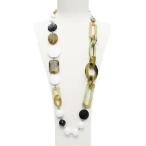 Collana rilegata in Agata Bianca, Agata Nera e Grossularia