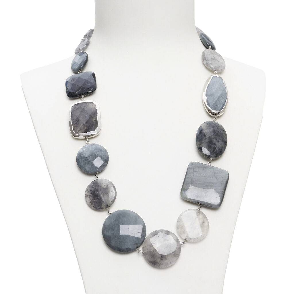 Collana in Quarzo Grigio ed Occhio di Gatto