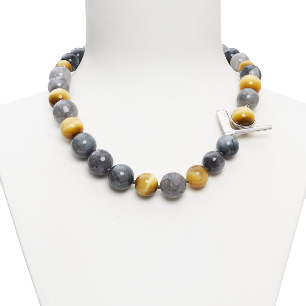 Collana in Quarzo Grigio, Occhio di Gatto e Golden Eye