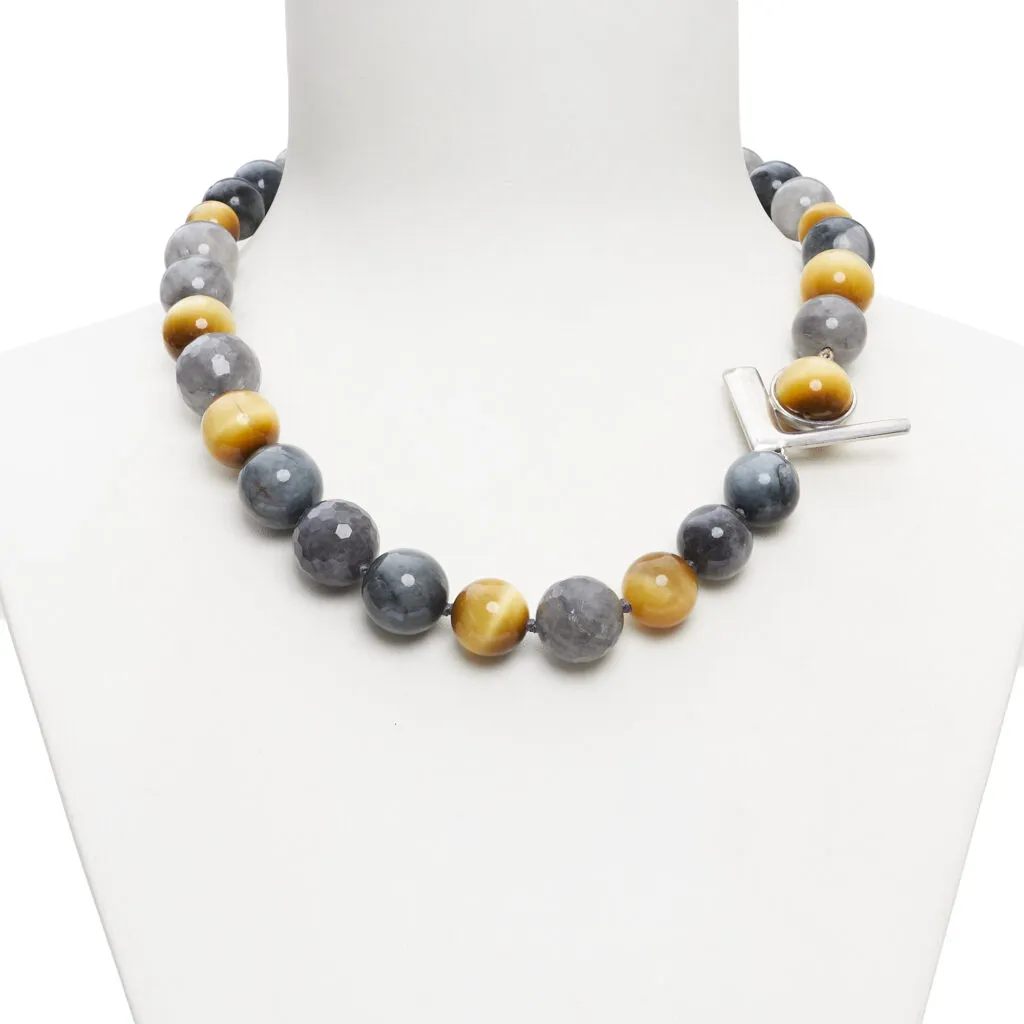 Collana in Quarzo Grigio, Occhio di Gatto e Golden Eye