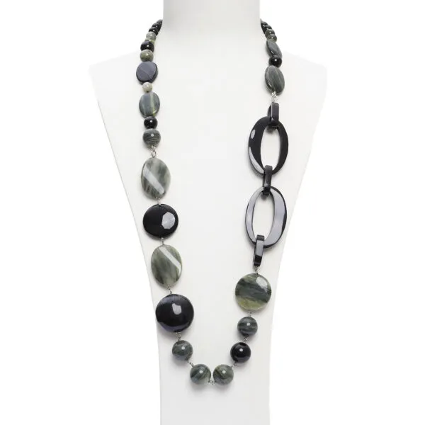 Collana in Agata Salvia ed Agata Nera, con Corno