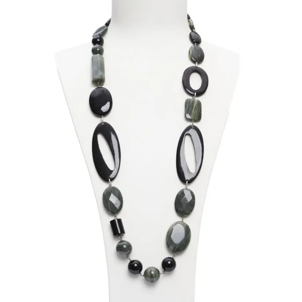Collana in Agata Salvia ed Agata Nera, con Corno