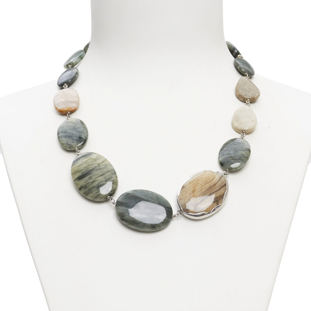 Collana in Agata Salvia, Legno Fossile e Corallo Fossile
