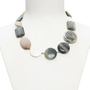 Collana in Agata Salvia e Corallo Fossile Scontornato