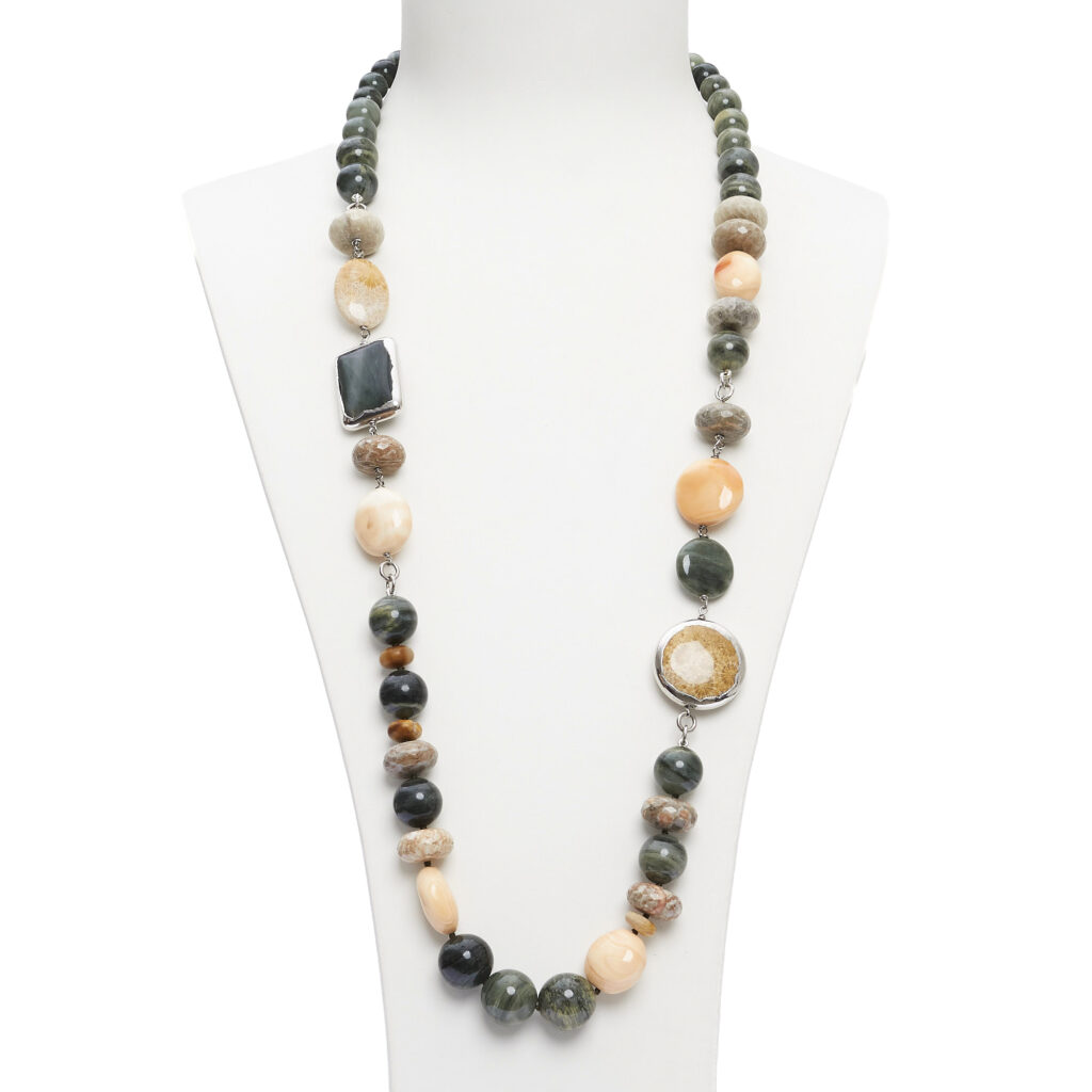 Collana in Agata Salvia, Corallo Fossile e Conchiglia