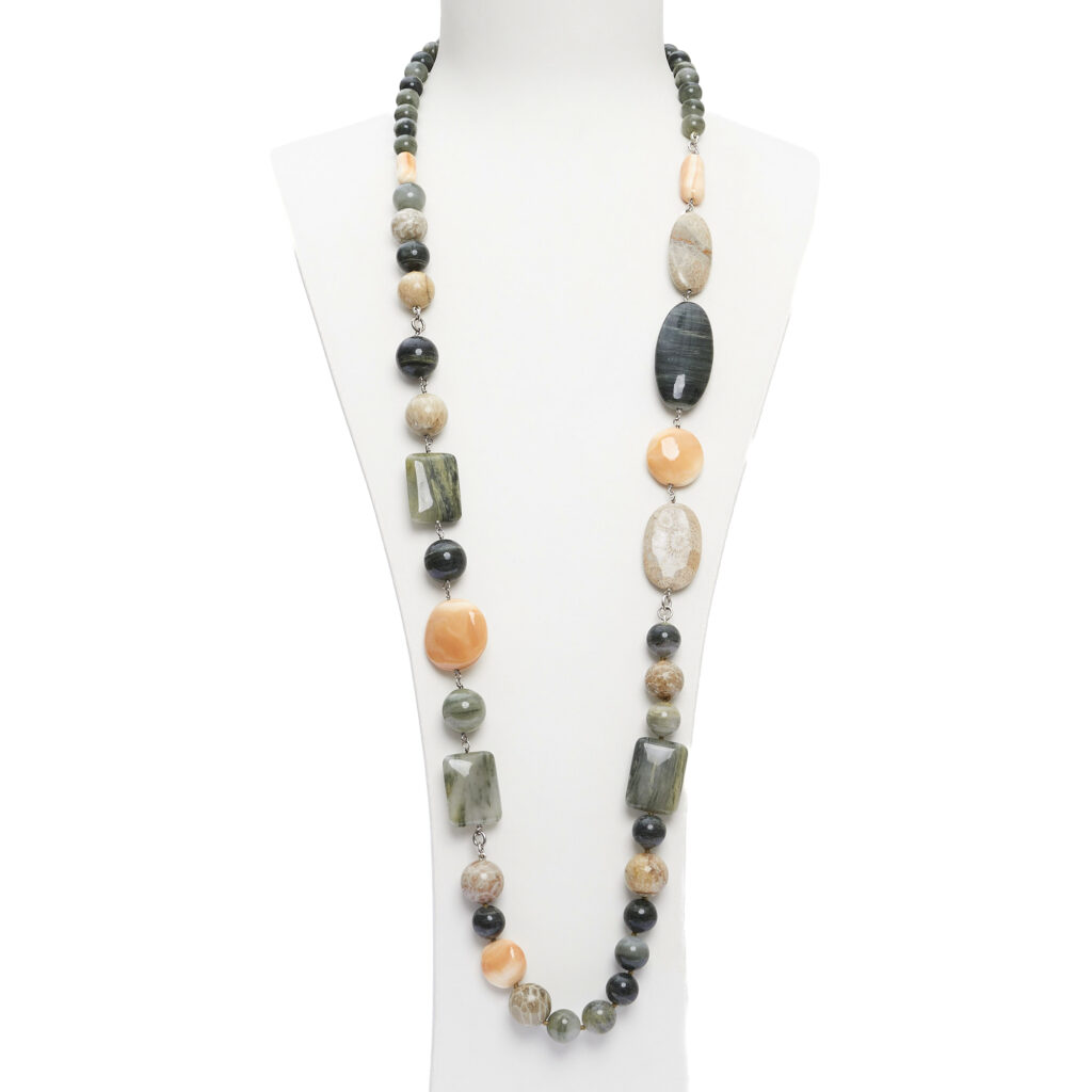Collana lunga in Agata Salvia, Corallo Fossile e Conchiglia