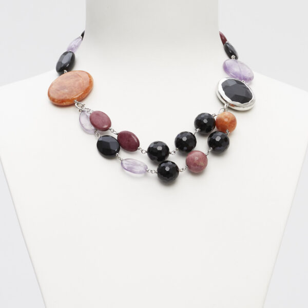 Collana corta in Agata Nera, Ametista, Aragonite e Rodonite, con scontornato