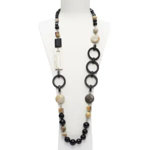 Collana in Agata Nera, Legno Fossile e Corallo Fossile, con sequenze in corno