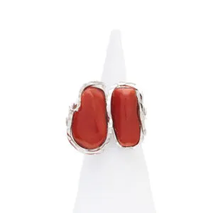 Anello Regolabile in Argento a due pietre con Corallo