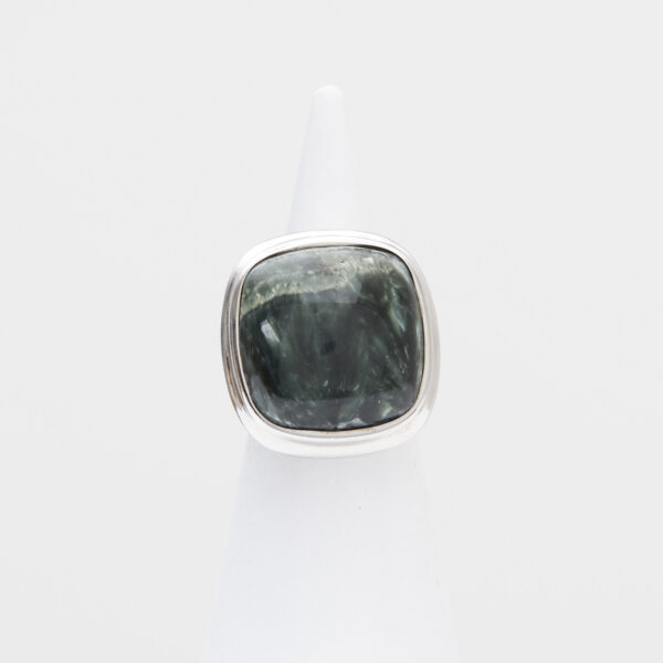 Anello Regolabile in Argento con Serafinite