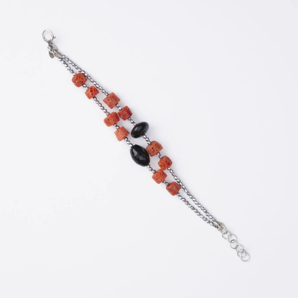 Bracciale a due fili in Corallo Rosso ed Agata Nera