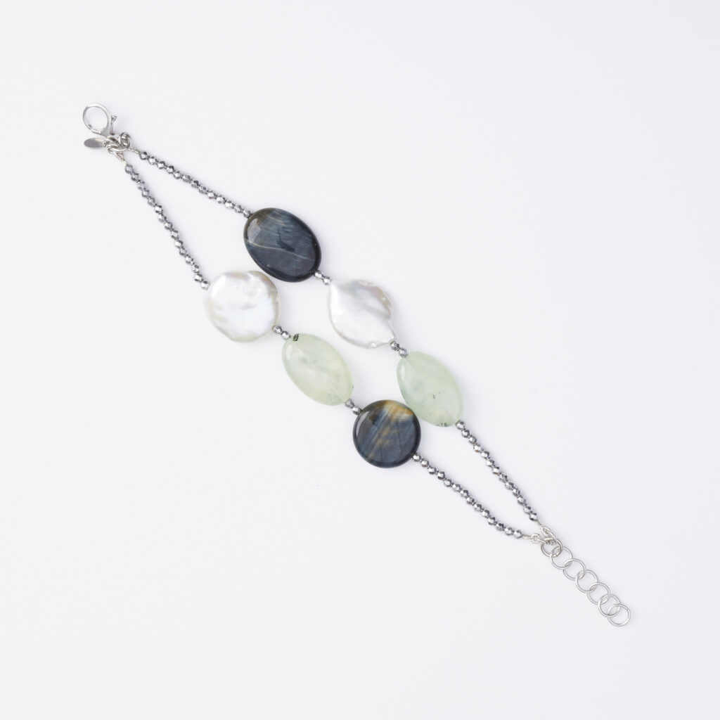 Bracciale a due fili in Prehnite, Occhio di Falco e Perle
