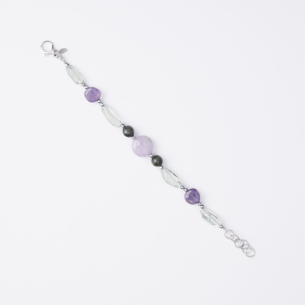 Bracciale infilato con Ametista, agata Salvia e Prasiolite