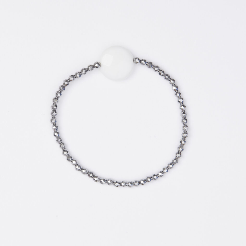 Bracciale Elastico in Ematite ed Agata Bianca