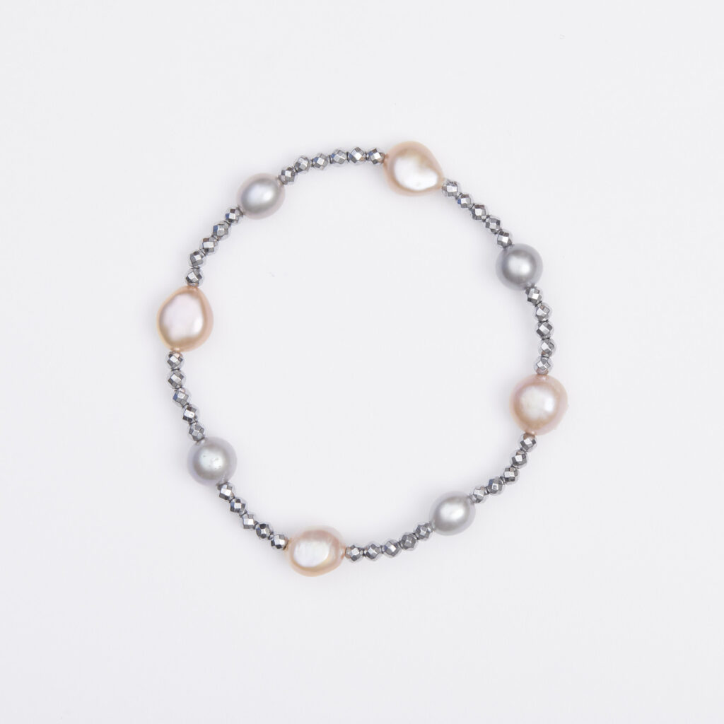 Bracciale Elastico in Ematite e Perle di Fiume Grigie e Rosate