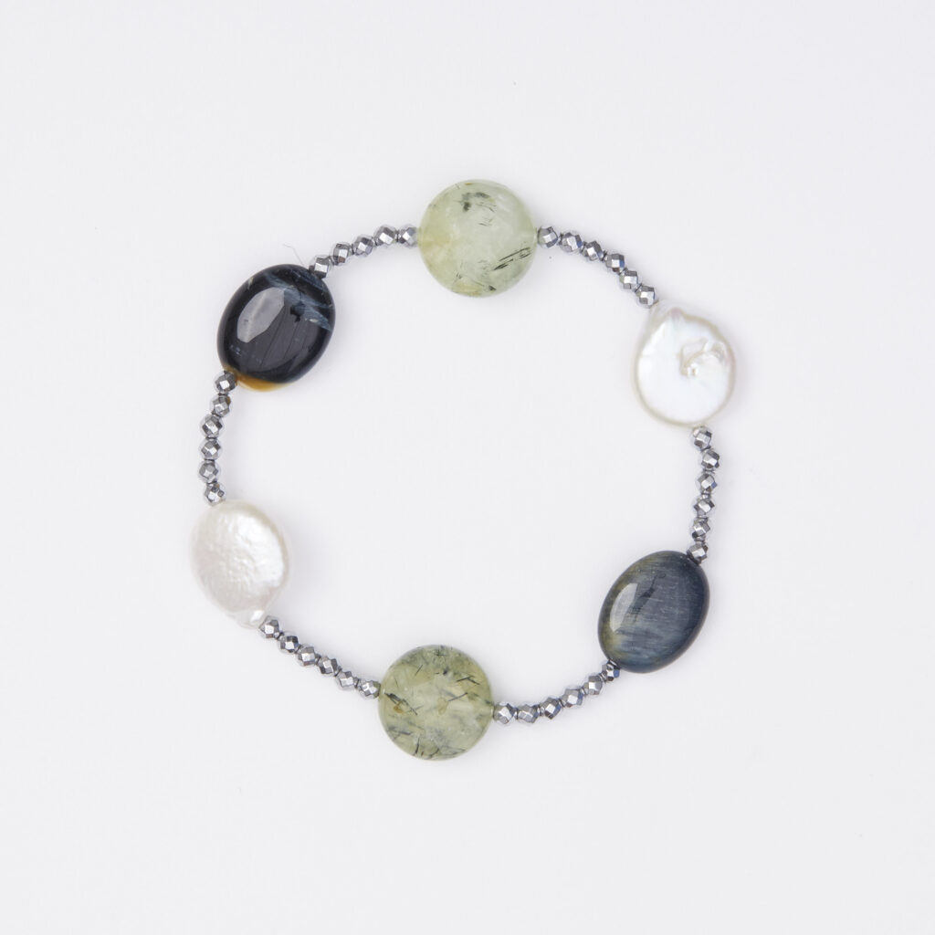 Bracciale Elastico in Ematite e Prehnite, Perle ed Occhio di Falco