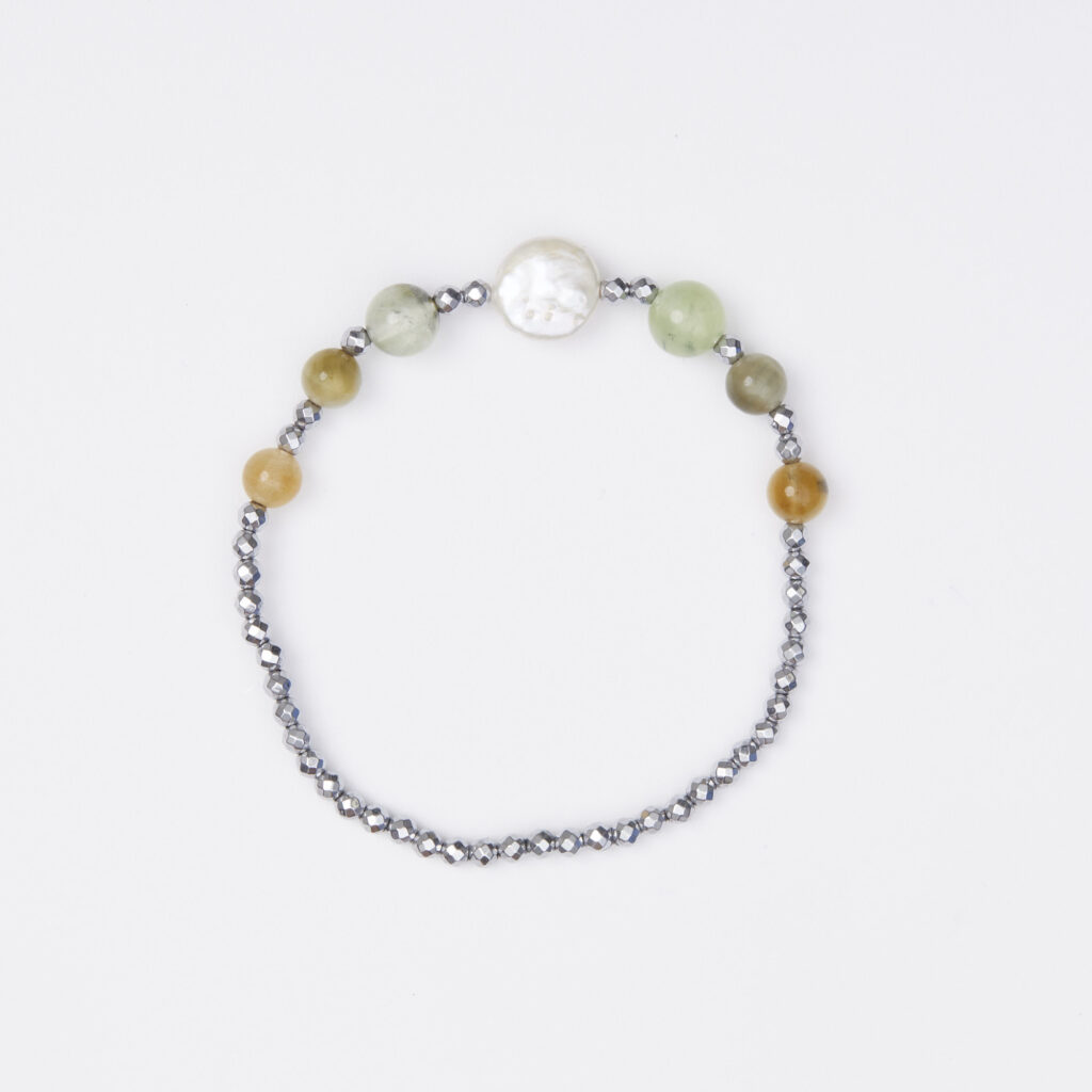 Bracciale Elastico in Ematite, Prehnite e Perle