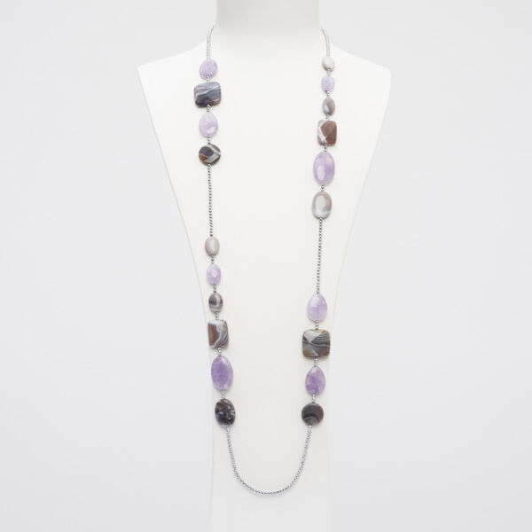 Collana lunga con forme piatte in Ametista ed Agata Botswana