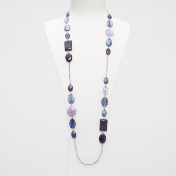 Collana lunga in Cianite, Ametista e Ciaroite, con Ematite rodiata