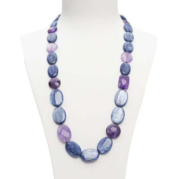Collana media lunghezza in Cianite ed Ametista