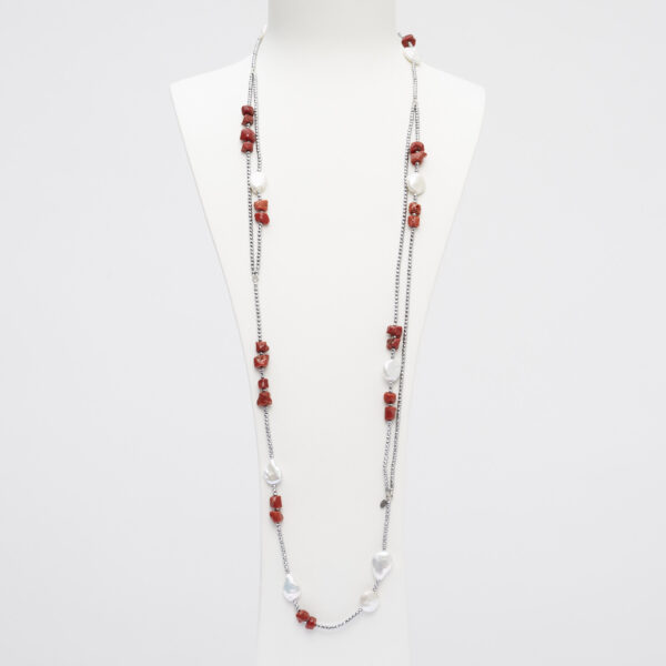 Collana lunga in Corallo e Perle, con sezioni a doppio filo
