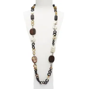 Collana in Agata, Ebano e Diaspro, con sequenze in corno