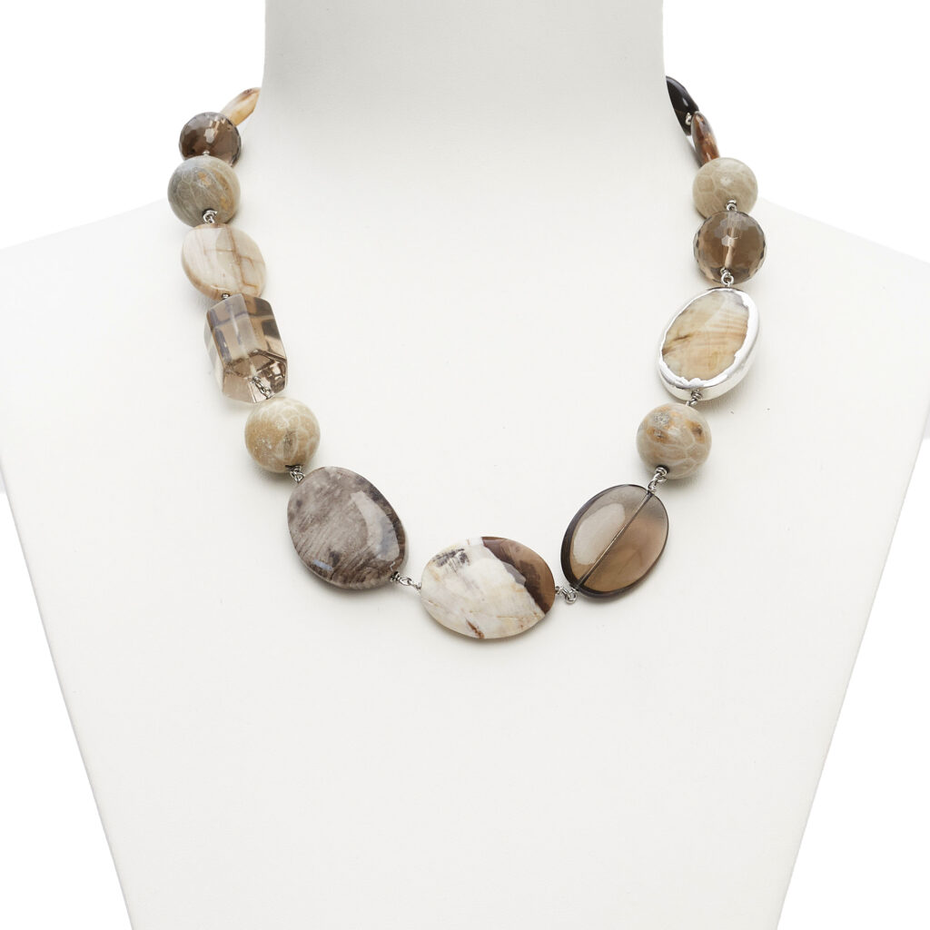 Zilvergebonden ketting in Fossiel Hout, Fossiel Koraal en Rookkwarts