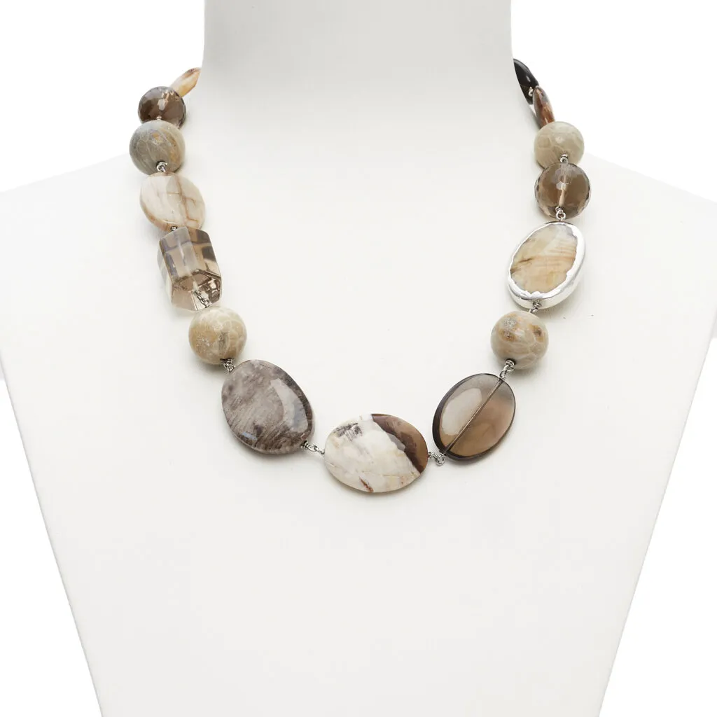 Zilvergebonden ketting in Fossiel Hout, Fossiel Koraal en Rookkwarts