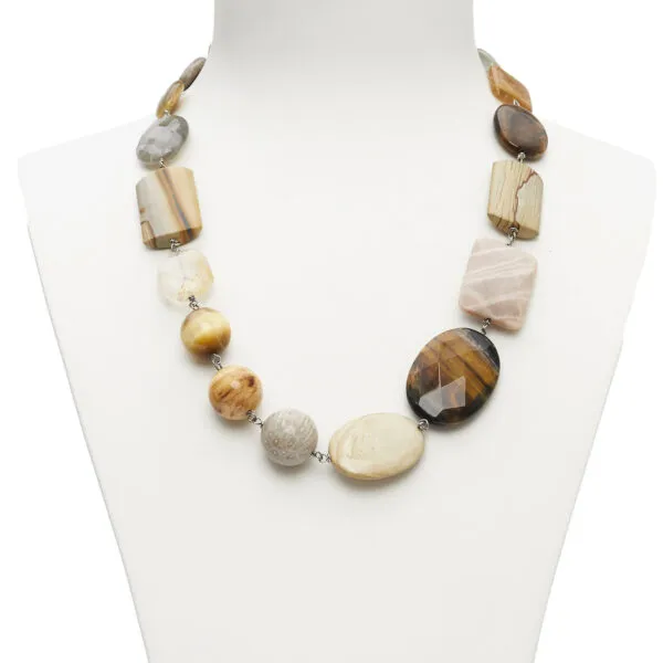 Collana rilegata in Argento, in Legno fossile, Corallo Fossile e Golden Eye