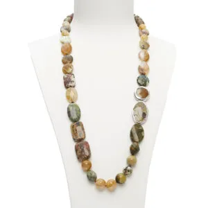 Collana in Riolite e Quarzo Ematoide, con Elementi scontornati