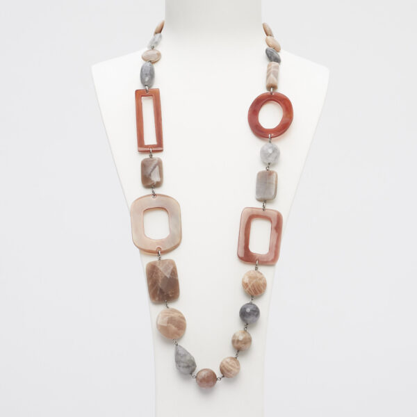 Collana media in Pietra di Luna e Quarzo Grigio, con corno