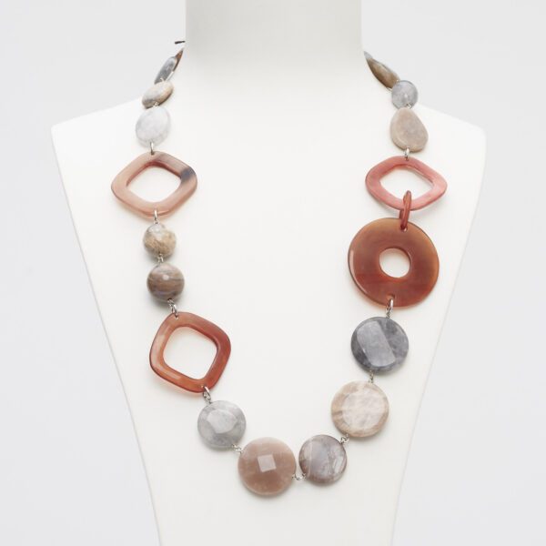 Collana media in Pietra di Luna e Quarzo Grigio, con forme in corno