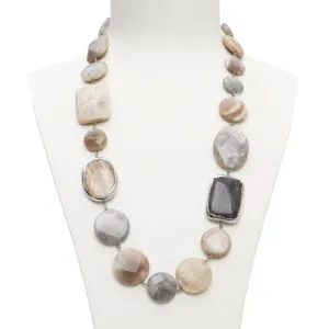 Collana media in Pietra di Luna e Quarzo Grigio, con scontornato