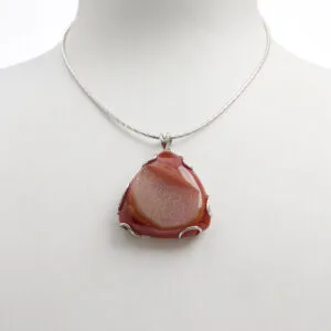 Ciondolo in Agata Cristallizzata ed Argento