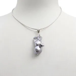 Ciondolo in Perla Barocca ed Argento