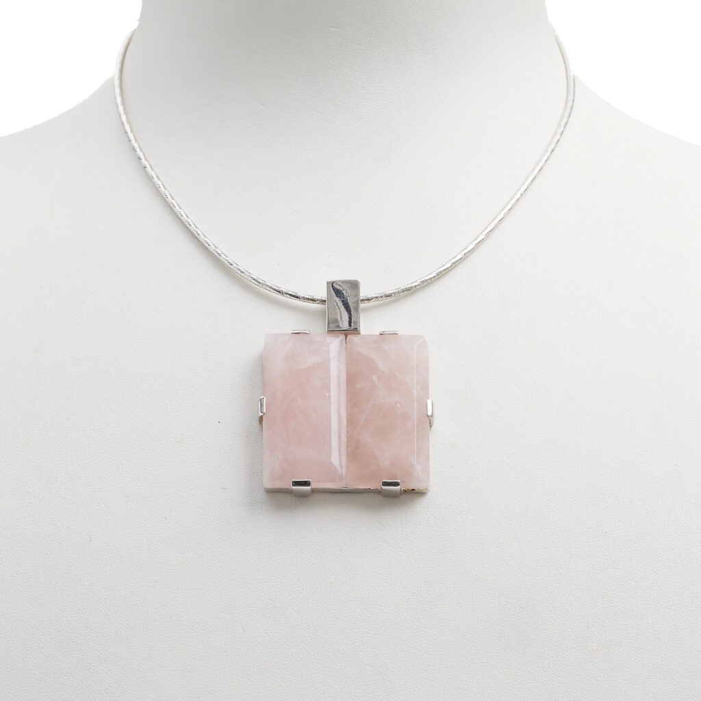 Vierkante Rozenkwarts hanger met Zilver