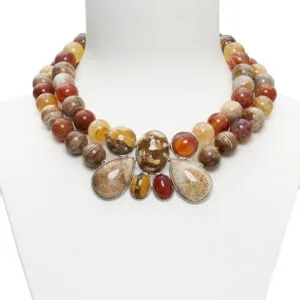 Collana a due fili in Ematoide Giallo, Legno Fossile ed Agata di Fuoco, con composizione centrale artigianale in Argento