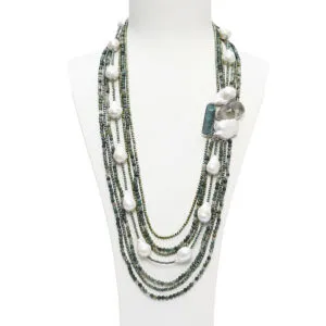 Collana a sette fili in Agata Muschiata, Ematite verde e Perle, con composizione laterale artigianale in Argento