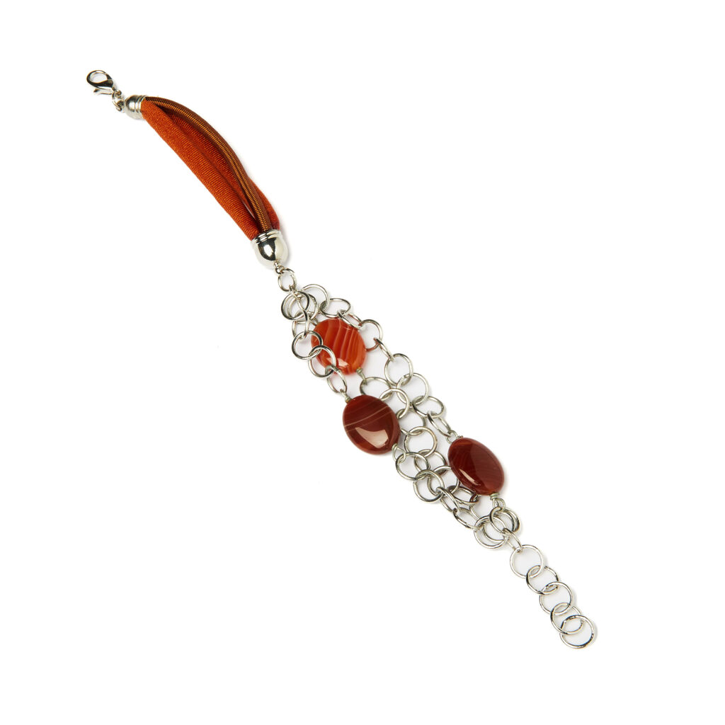 Bracciale multifilo in cotone, con catena in metallo e Corniola