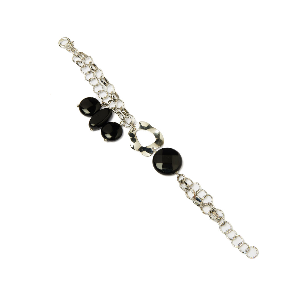 Bracciale con Charms in Agata Nera ed elementi in metallo
