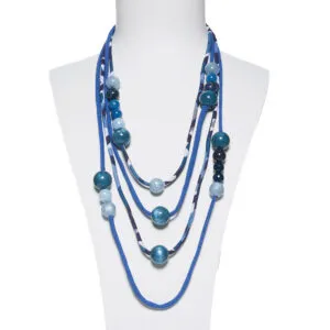 Collana in tessuto con Elementi in resina e Quarzo