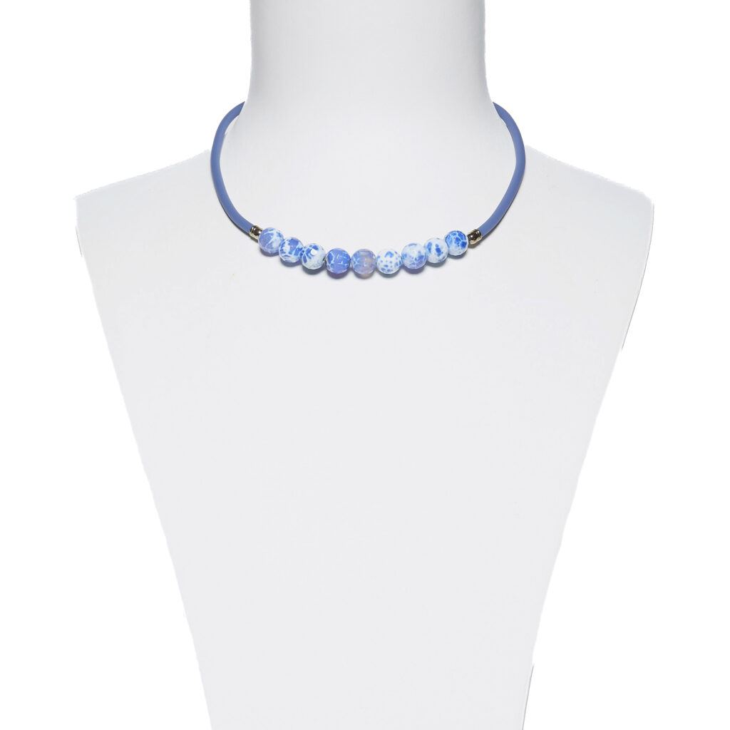 Collana in gomma ed Agata Blu