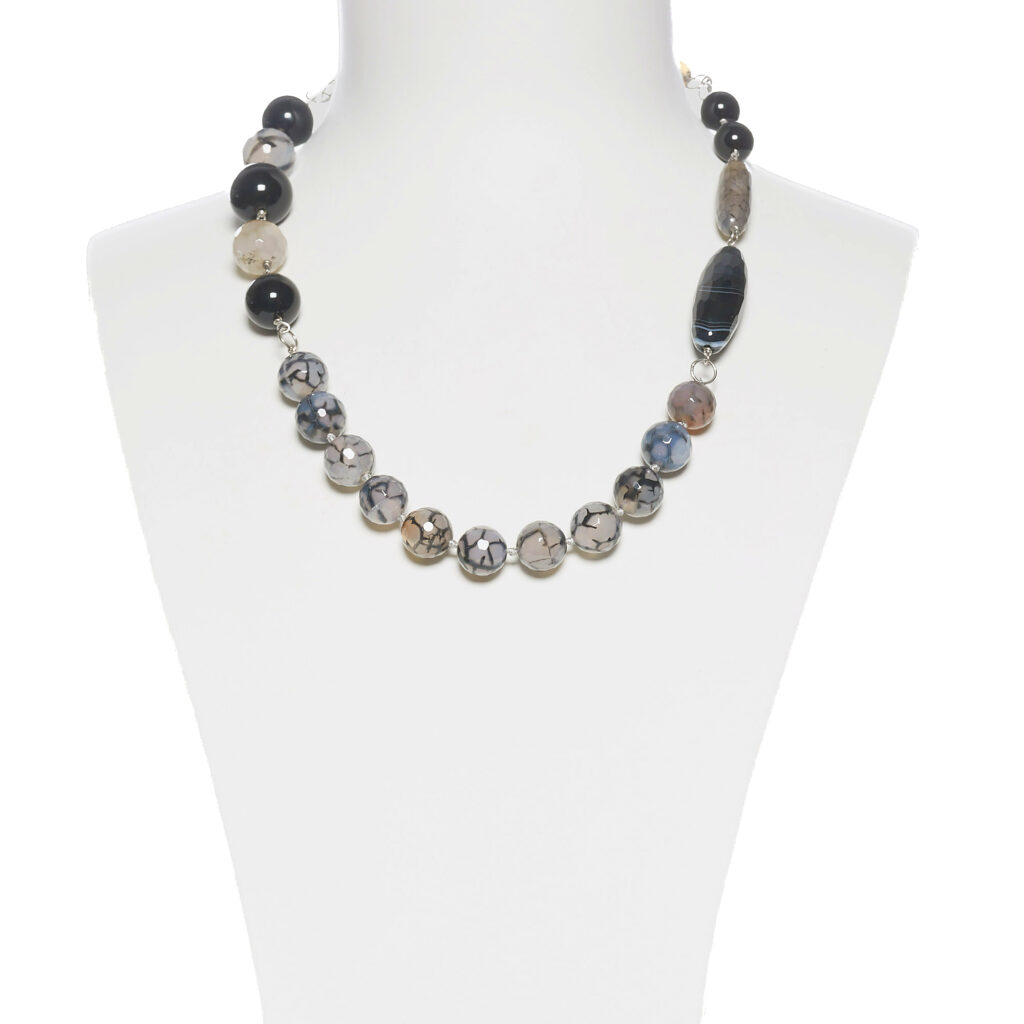Collana in metallo con Elementi in Agata Dendritica