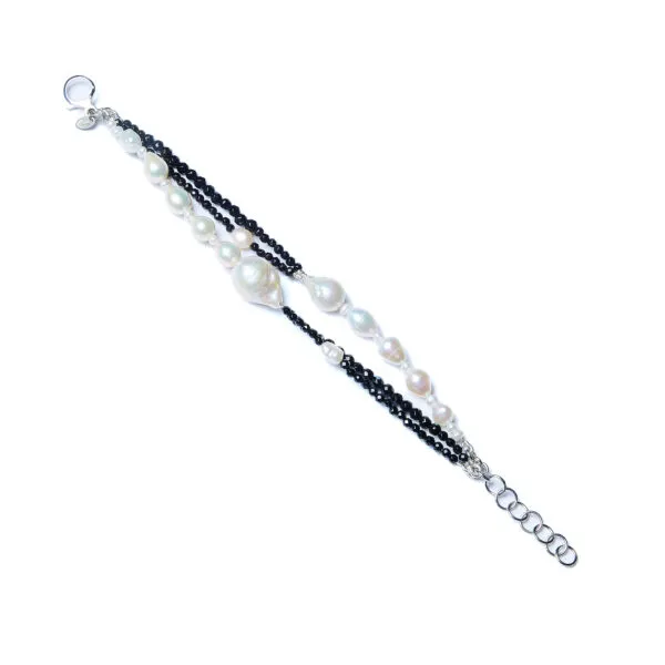 Bracciale a tre fili in Agata Nera e Perle