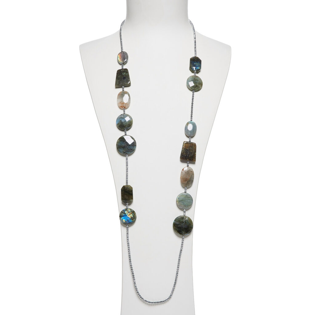 Collana infilata in Labradorite ed Ematite rodiata