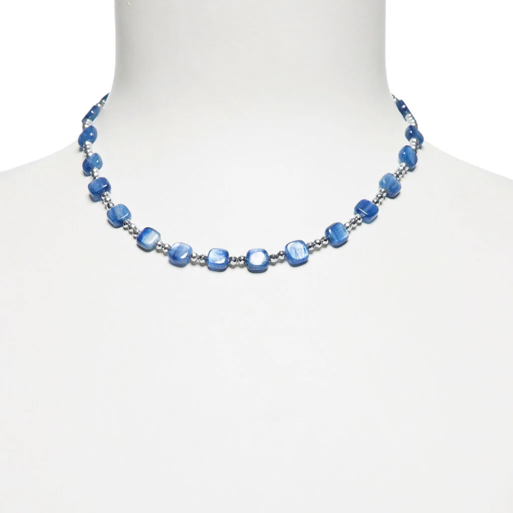 Collana in Cianite con Ematite rodiata